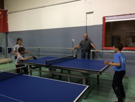  A tight doubles match played by (from left) Michael Cheng, Sophia Mandich, Alexander Kuzmenko and Sarayu Kocharlakota (out of frame) :(