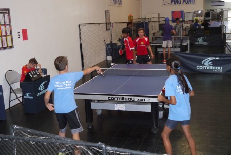 Doubles Warm Up: Alan Tambellini (ref), Alexander Kuzmenko, Danial Asaria, Thorbjorn Kaerskov, Sarayu Kocharlakota